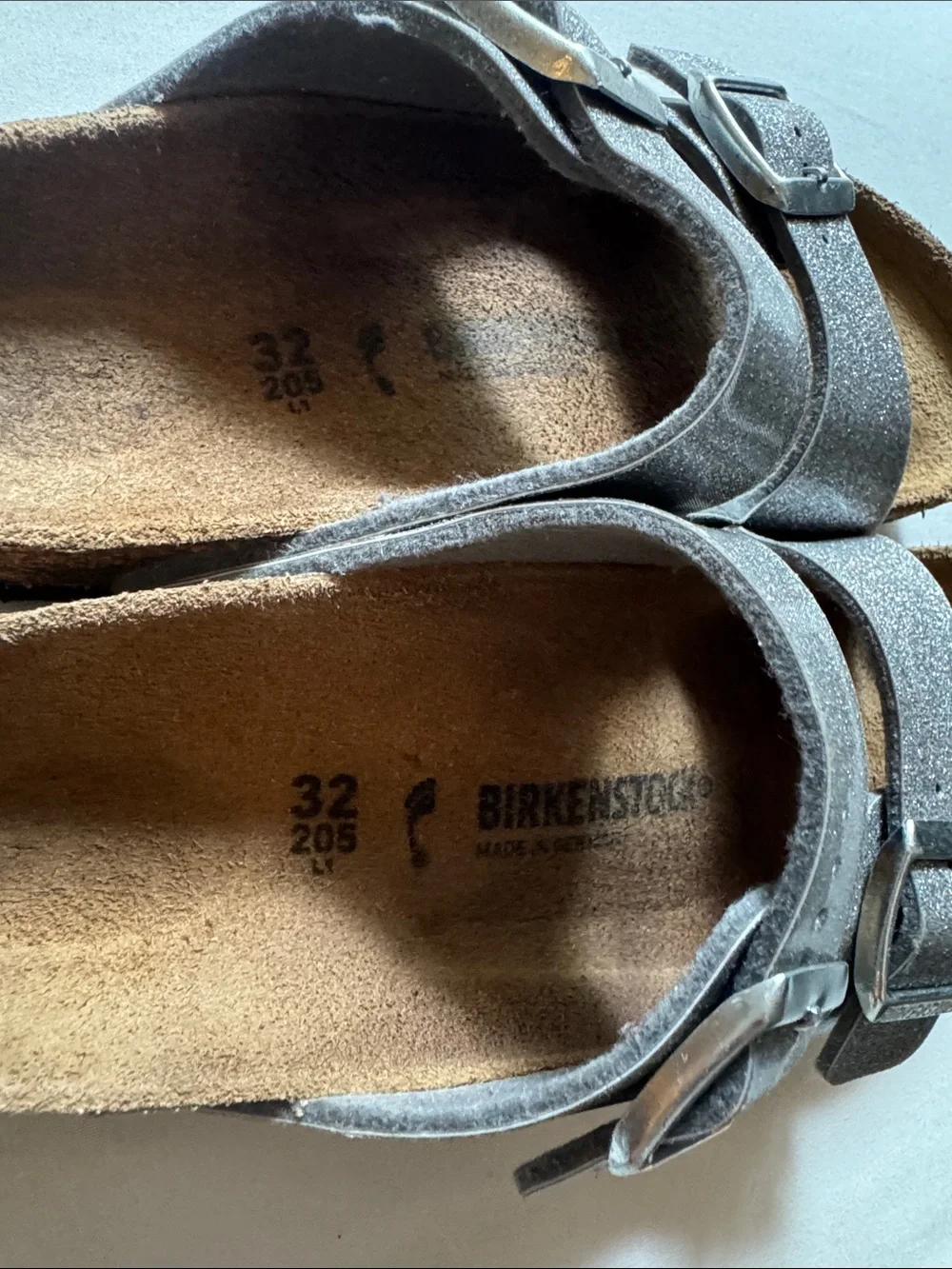 Birkenstock Girls Sparkle Silver Arizona Sandal, 32